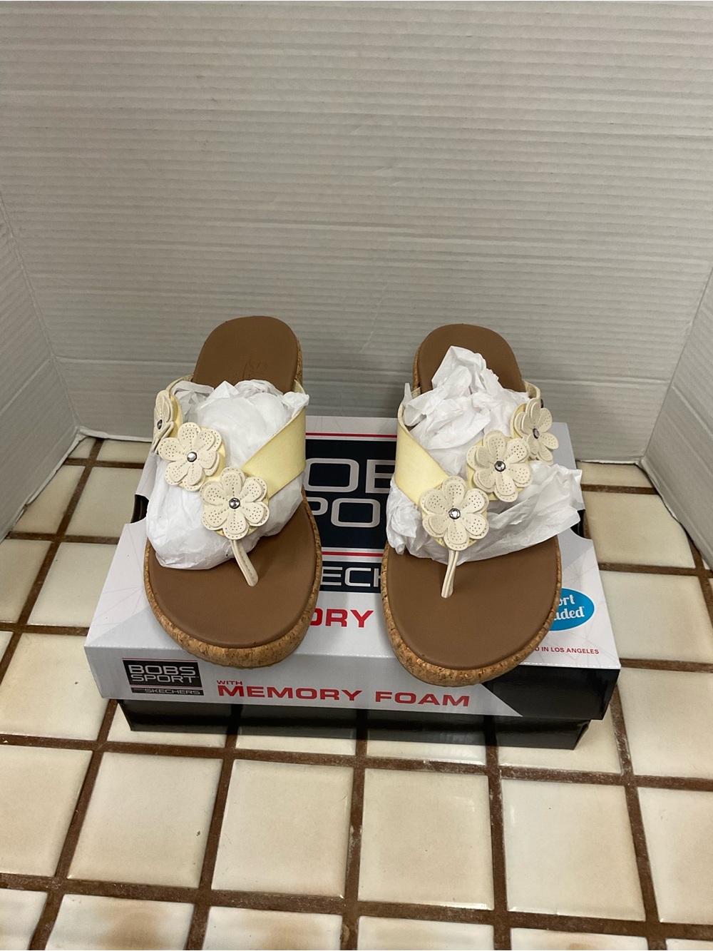 Skechers Yellow Floral Thong Sandals